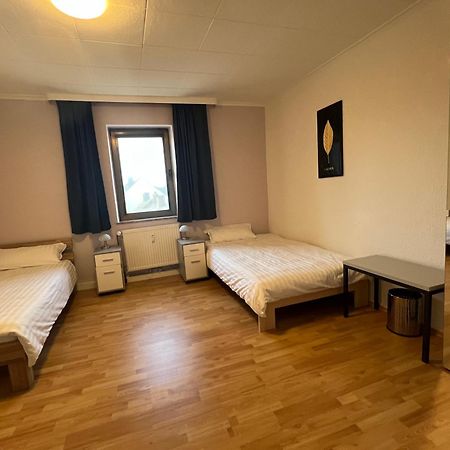 Bequemes Zimmer In Moderner Unterkunft My Pension Ντούισμπουργκ Εξωτερικό φωτογραφία